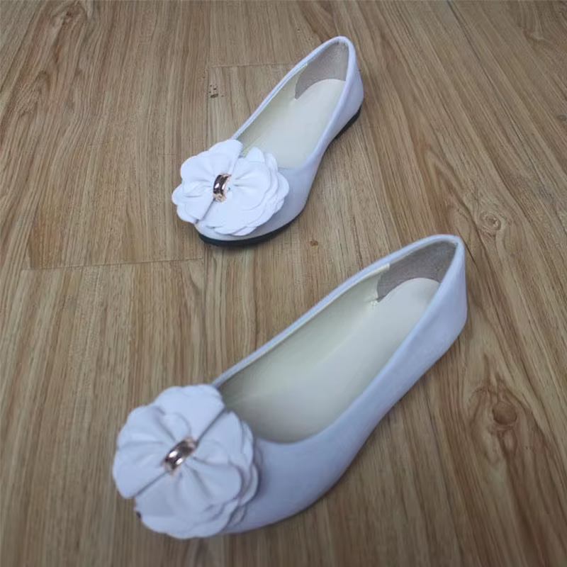 2023 Single Shoes Female Pointed Shallow Mouth Flat Shoes Korean Version of the Flower Women'S Shoes Suede Comfortable WSH2346