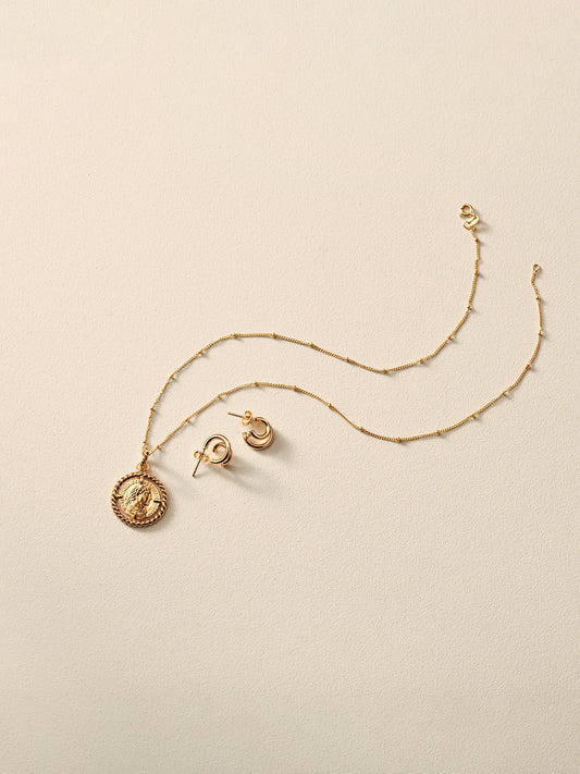 Women’S Gold Plated Sterling Silver Coin Pendant, 18” Beaded Chain