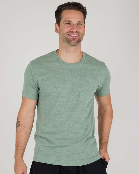 4 Pack: Men'S Cotton Performance Short Sleeve Crew Neck Pocket T-Shirt Athletic Top (Available in Big & Tall)