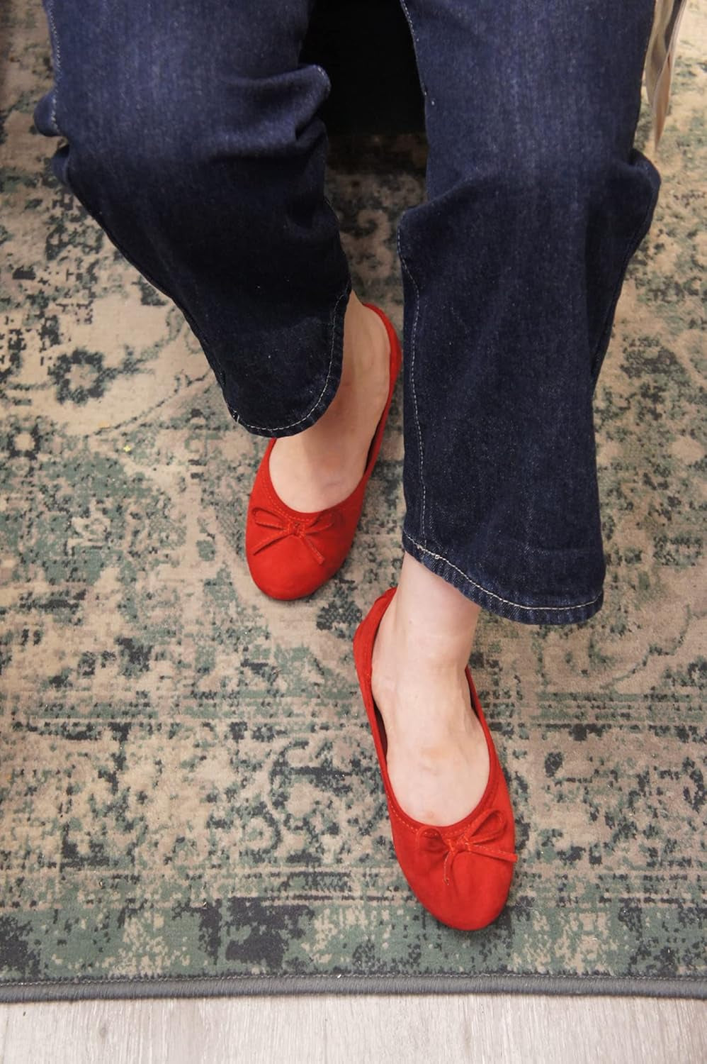 Women'S Ultra Soft Colorful Memory Foam Cushioned Faux Suede Home Ballet Flats