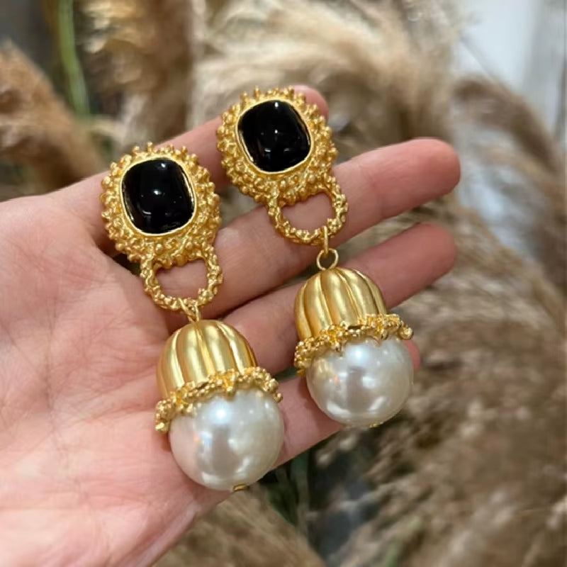 Statement Fashion Metallic Pearl Drop Earrings Personality New Retro Earings Jewelry Wholesale