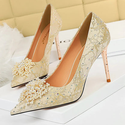 Shoes Pearl Flowers Woman Pumps Rhinestone High Heels 2025 New Luxurious Women Heels Stiletto Large Size Ladies Pumps