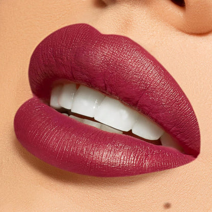 Cosmetics Lip Kit (Red Velvet)