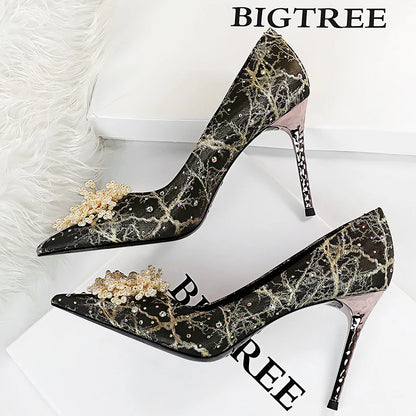 Shoes Pearl Flowers Woman Pumps Rhinestone High Heels 2025 New Luxurious Women Heels Stiletto Large Size Ladies Pumps