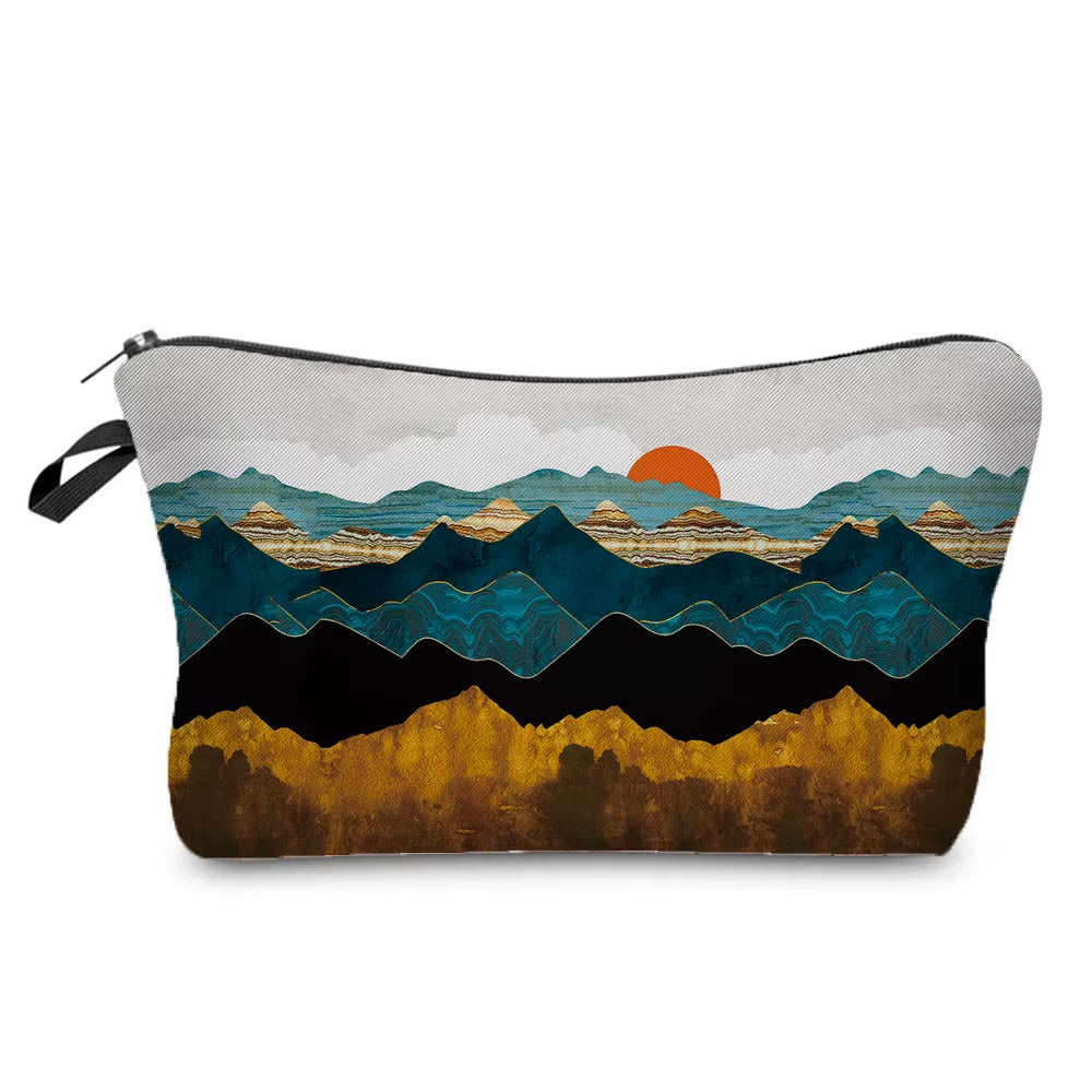 Landscape Painting Makeup Bag Polyester Cosmetic Bag Women'S Necessaire Pouch with Zipper Shaver Kit Bags Luxury Man Travel Bag