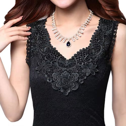 Tank Top Women Fitness Elegant Flower Embroidery Lace Blouse 2018 New Fashion Summer Tube Top Sleeveless Shirt Clothing for Lady