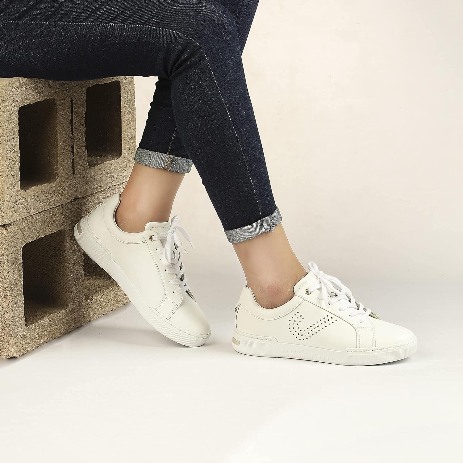 Women'S Fashion Sneakers – Genuine Leather Casual Shoes, Comfortable Cushioned Insole, TPR Rubber Sole, Stylish Lifestyle, Lightweight and Durable Travel Sneakers